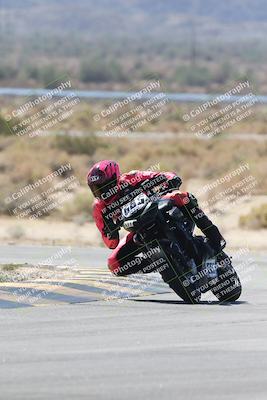 media/Oct-02-2025-Racers Edge (Thu) [[2c91cb6ab3]]/3-B Group/Session 3-Turn 16 (12pm)/